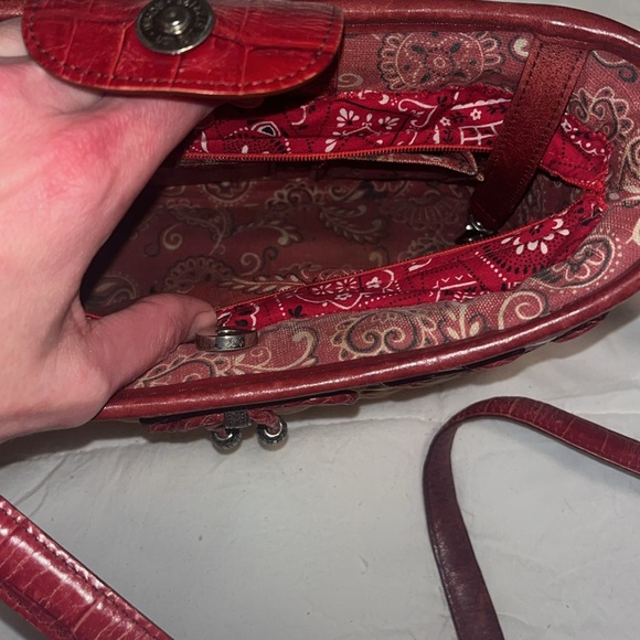 Brighton straw bag with red bandanna print interior red leather strap EUC - Picture 4 of 5